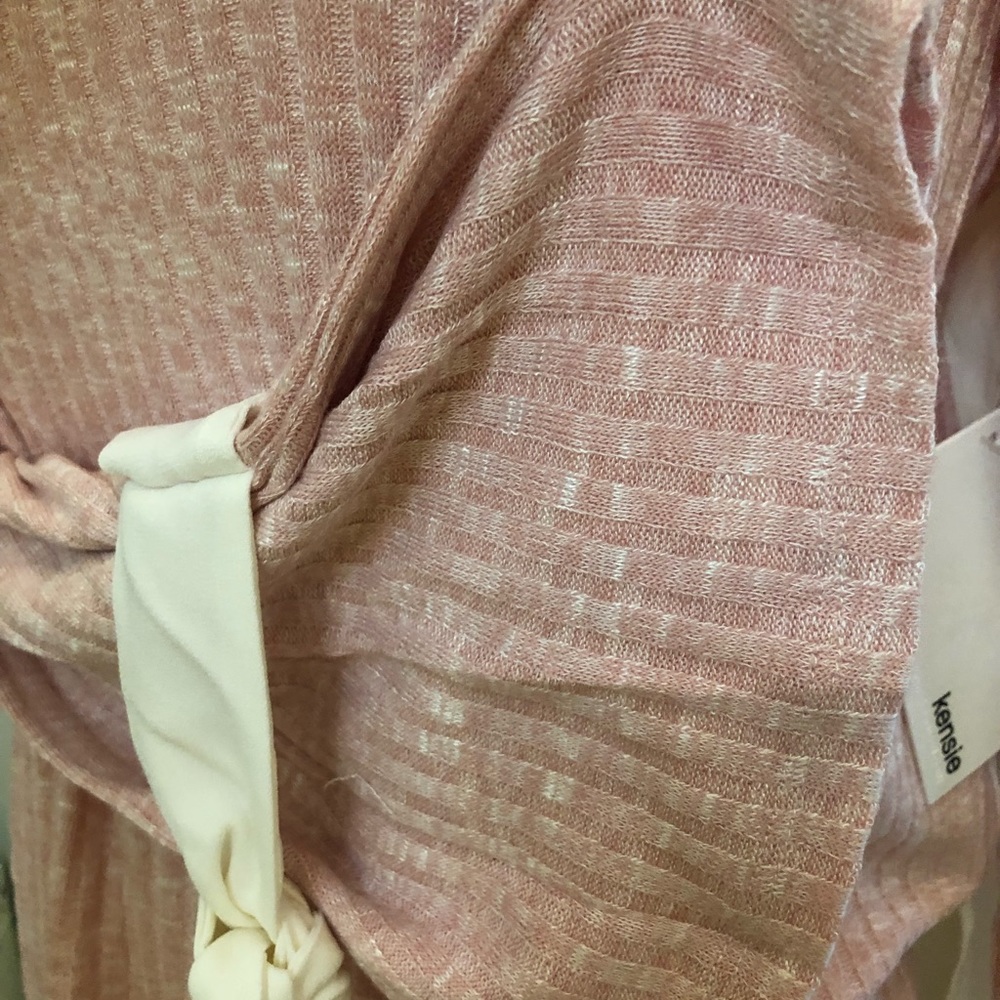 KENSIE ROSE TIE SLEEVE BOHO TOP - Picture 8 of 8